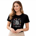 Camiseta Feminina Preta “Deus é maior…”