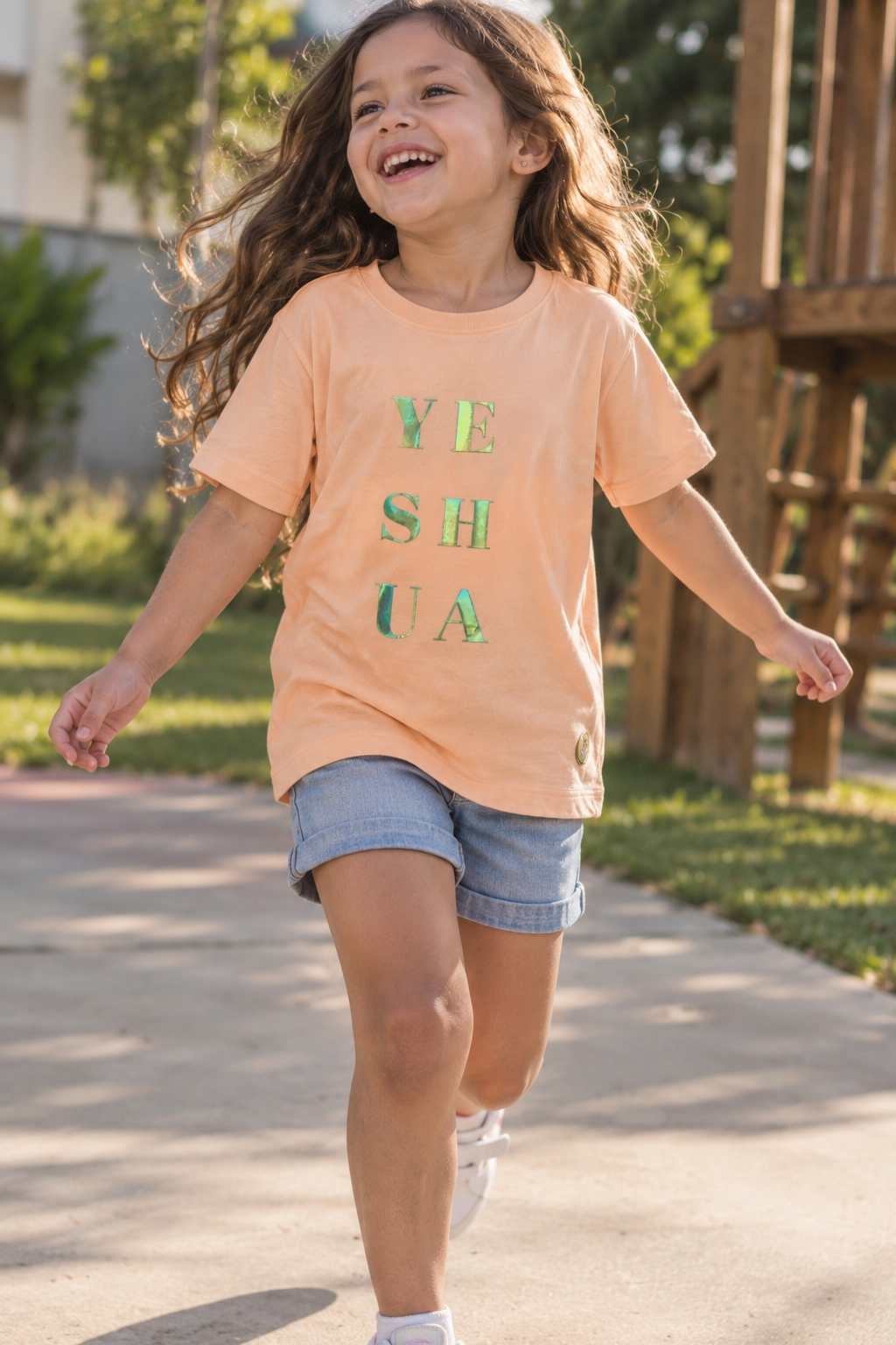 Camiseta Infantil “Yeshua”